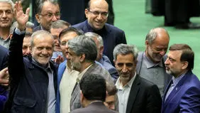 درخواست پزشکیان از مجلس: کمک کنید هزینه‌های اضافی بودجه حذف شود