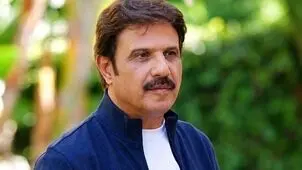 بیژن مرتضوی خواننده وارد کشور شد + عکس