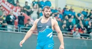 حواشی لیگ برتر کشتی  و انصراف در نیمه‌نهایی