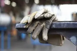 تعدیل کارگران خط قرمز دولت و مجلس است