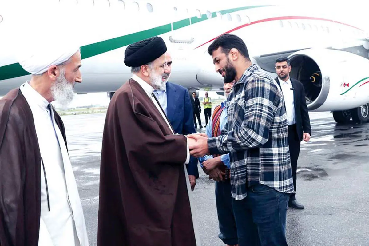 پنجمین قاب دونفره حسن یزدانی و ابراهیم رئیسی
