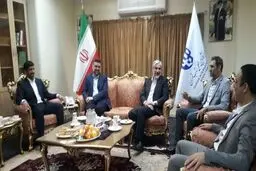 قطر وعمان تعلنان استعدادهما لترجمة ونشر کتب ایرانیة