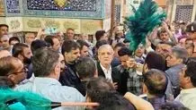 رئیس جمهور به زیارت حرم مطهر امام رضا(ع) مشرف شد