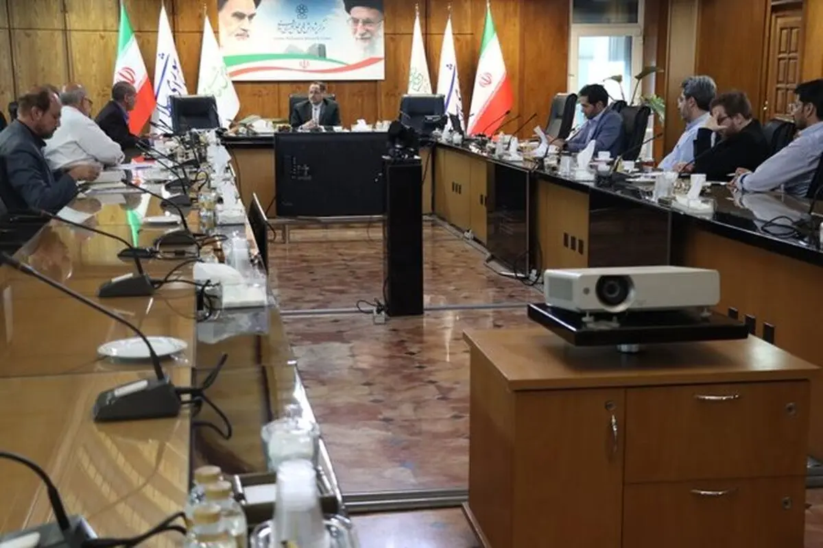 جامعه کارگری هم متاثر از نرخ تورم و هم موثر بر رشد تولید است

