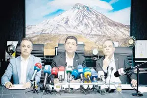 بازار مسکن در کما