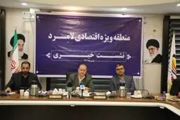 ما دچار خود تحریمی نمی شویم
