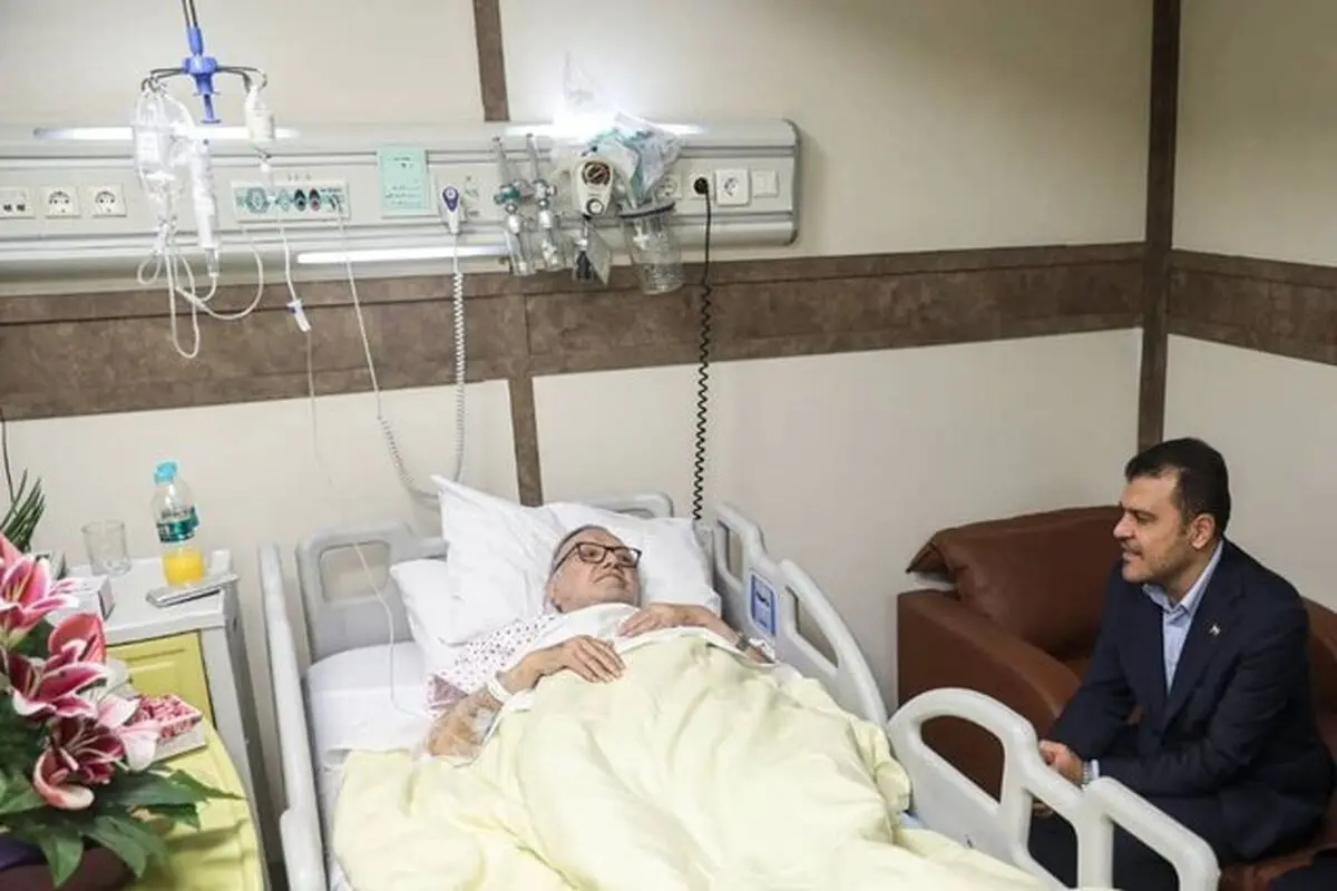 دکتر مهدی گلشنی چهره ماندگار فیزیک در بیمارستان بستری شد 