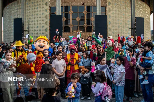 افتتاح جشنواره نمایش عروسکی تهران مبارک+ عکس