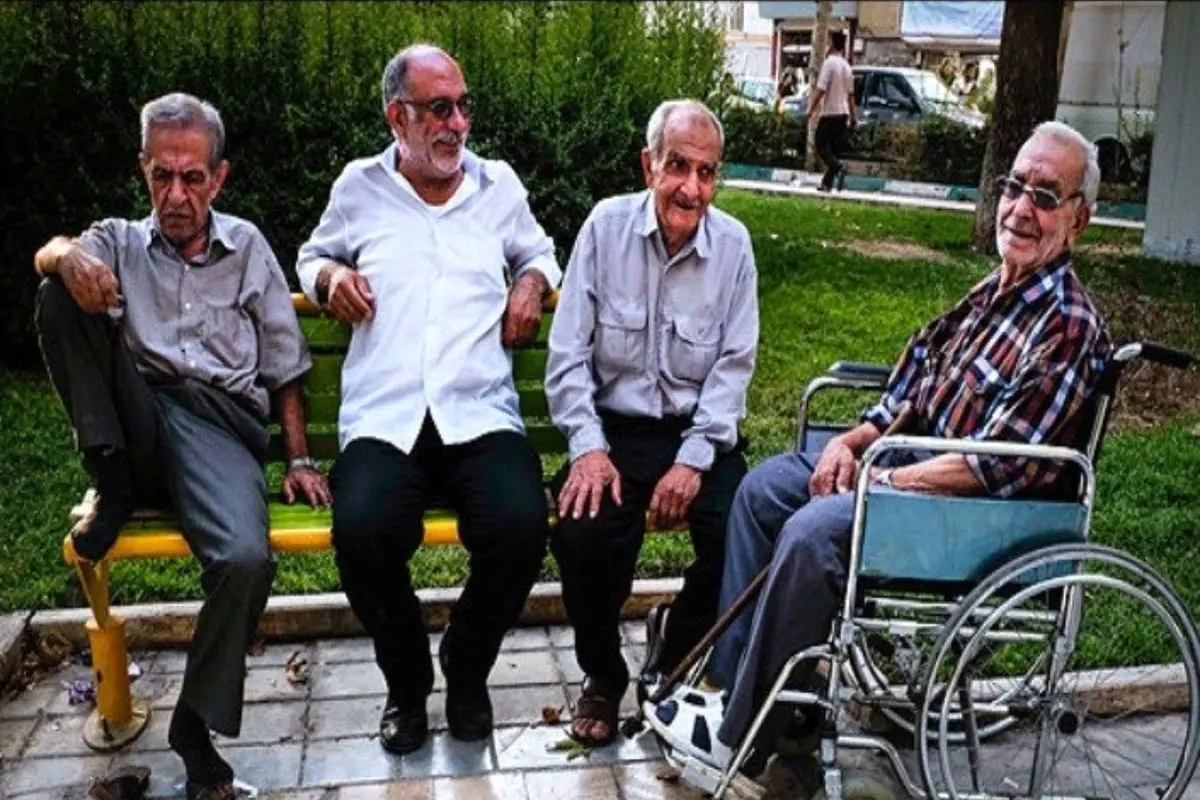 حداکثر سن بازنشستگی با مدرک ارشد ۶۵ سال شد