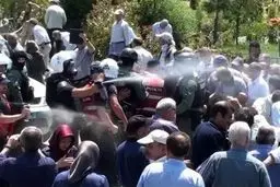 تسنیم: در حمله پلیس آلبانی به مقر «منافقین» بسیاری کامپیوتر‌ها و سرور‌های اصلی را با خود برده اند/ در این سرور‌ها اطلاعات زیادی درباره مرتبطین و نفوذی‌های منافقین در داخل ایران وجود دارد که در حال بازیابی هستند

