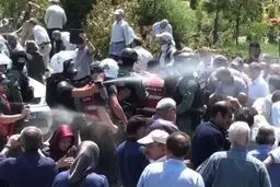تسنیم: در حمله پلیس آلبانی به مقر «منافقین» بسیاری کامپیوتر‌ها و سرور‌های اصلی را با خود برده اند/ در این سرور‌ها اطلاعات زیادی درباره مرتبطین و نفوذی‌های منافقین در داخل ایران وجود دارد که در حال بازیابی هستند

