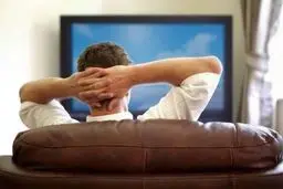 عوارض خطرناک نشستن طولانی مدت روی صندلی و پشت میز
