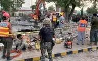 Gunmen kill 7 customs officials in western Pakistan