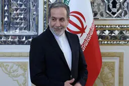 عراقچی عازم پکن شد
