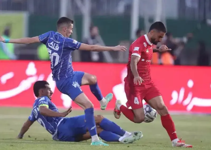 ۱۱ بازیکن استقلال و پرسپولیس در آستانه تجربه اولین دربی