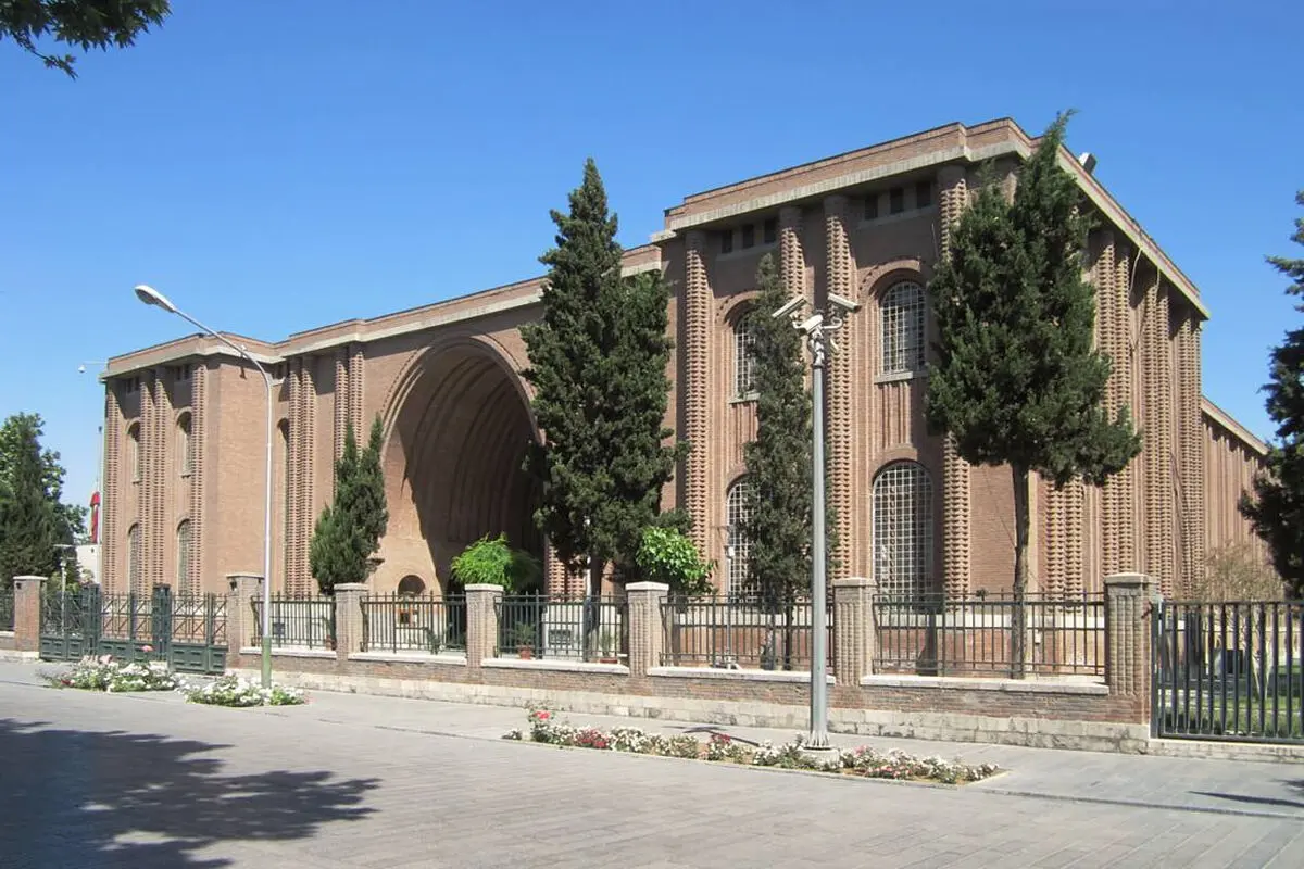 جزئیات جدید از قیمت بلیت موزه‌ها/ ضرغامی: موزه ملی ایران کم از «لوور» نیست