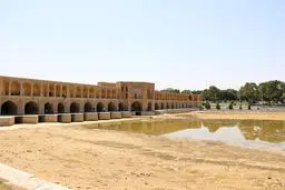 رسیدن آب به زاینده‌رود تا عصر شنبه 