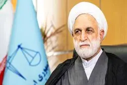 قانون مطبوعات باید تغییر کند

