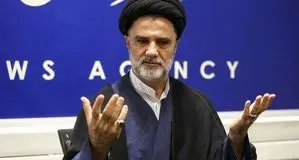 پیام توئیتری معنادار محمود نبویان برای مخالفان مذاکره با آمریکا / سیاست خارجی کشور تحت فرماندهی فرمانده کل قواست