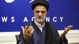 نبویان: آمریکا برای مذاکره التماس کرد؛ مستقیم و غیرمستقیم درخواست داده بود