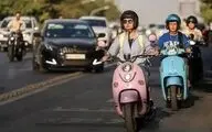 مصوبه دولت، ترس از تبرج؛ گواهینامه موتورسواری زنان قربانی نگرانی‌های حجاب شد؟