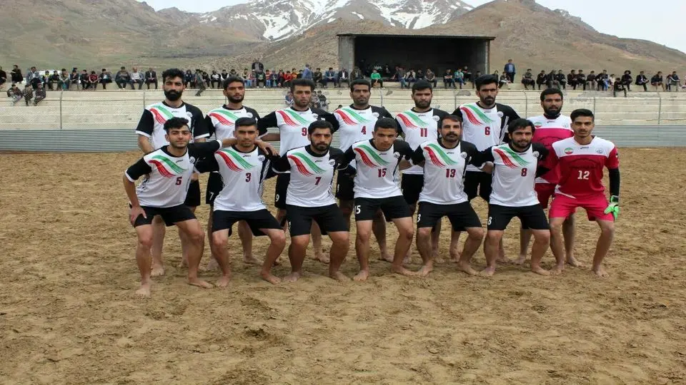 برگزاری نخستین دورمسابقات فوتبال ساحلی جوانان در استان چهارمحال بختیاری