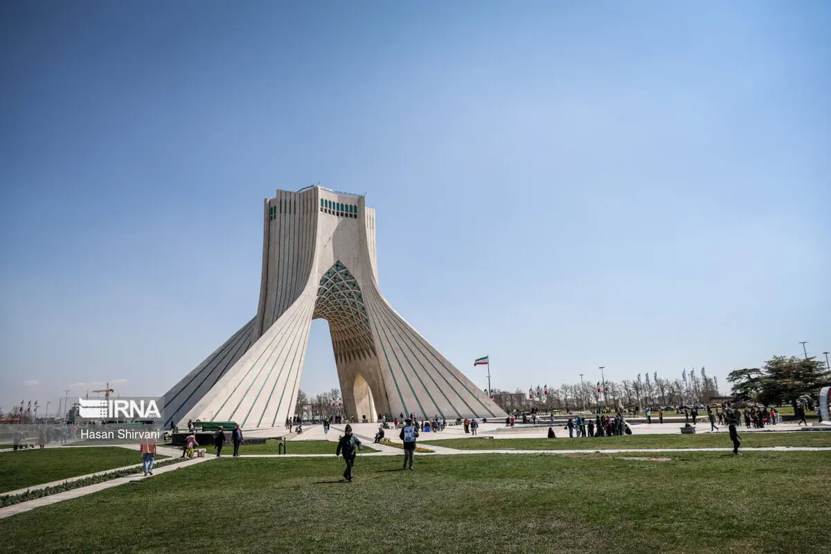 بازدید از برج آزادی برای خبرنگاران رایگان شد


