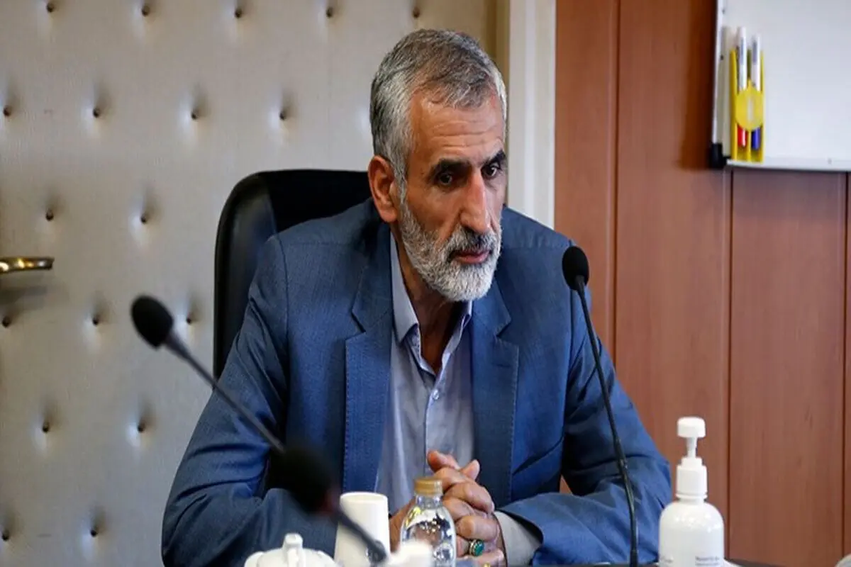 نائب وزیر الداخلیة الایرانی یعلن عن إغلاق الحدود البریة مع العراق