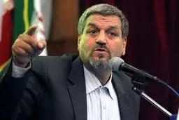 همه شبکه‌های تلویزیون شده افق!/ به جای استفاده از فردوسی‌پور و رشیدپور از مجری فحاش حمایت می‌کنید