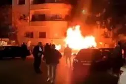 هیچ فرد ایرانی در بمب گذاری تروریستی شب گذشته دمشق آسیب ندیده‌است