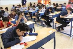 معیدفر از تلاشهای طبقه متوسط بر حفظ منزلت می‌گوید 