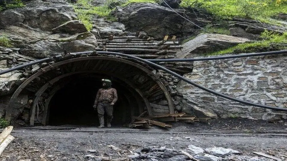 تعطیلی ۱۰ کارگاه معدنی ناایمن در مازندران

