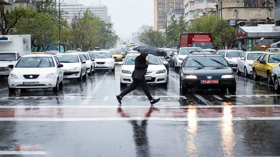 رگبار و رعد وبرق در ۱۰ استان تا سه روز آینده
