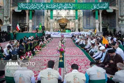 گل آرایی حرم امام رضا با شاخه گل و سازه جدید