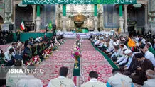 گل آرایی حرم امام رضا با شاخه گل و سازه جدید