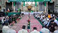 گل آرایی حرم امام رضا با شاخه گل و سازه جدید