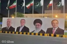تصویر رهبر انقلاب در خیابان های پاکستان