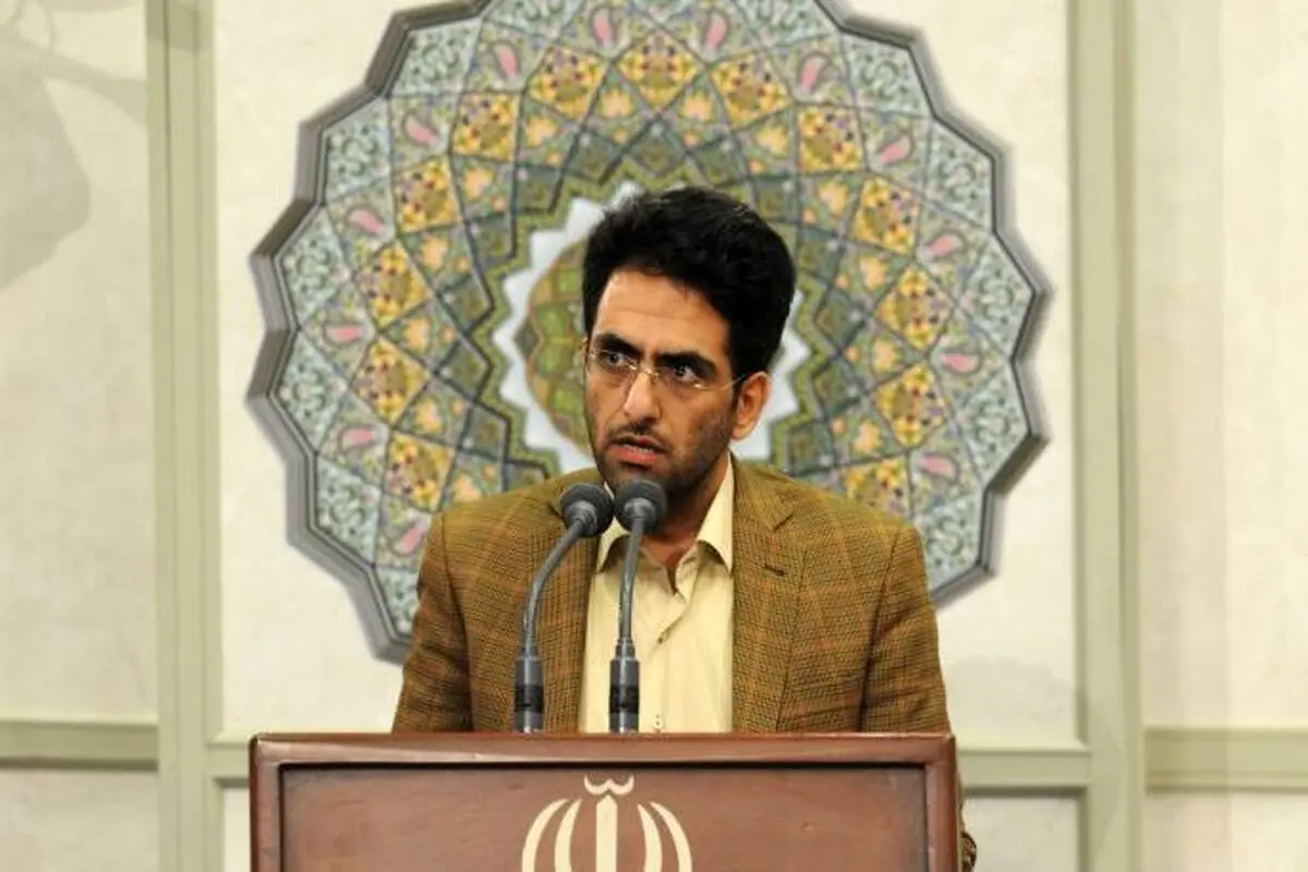 کامفیروزی بازداشت شد 