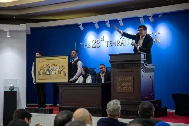 ۴۰ اثر میلیاردی و حسین زنده‌رودی گران‌ترین هنرمند شد