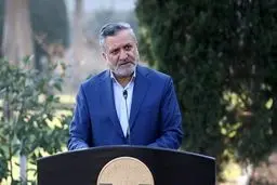 توضیح وزیر کار درباره افزایش دستمزد کارگران در سال 1402
