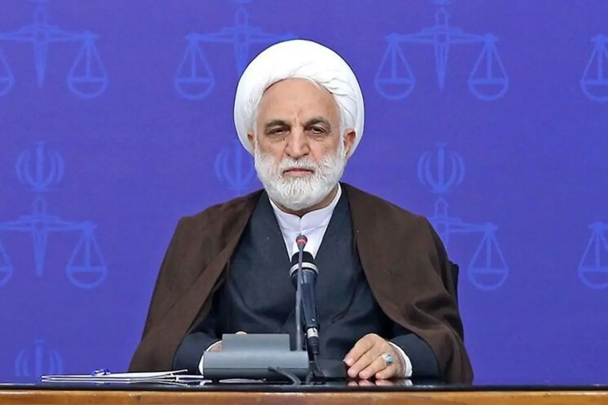 یکی از مسائل مهم، حجاب است / برخی مسائل نیازمند کار فرهنگی، اقناعی و تبیینی است