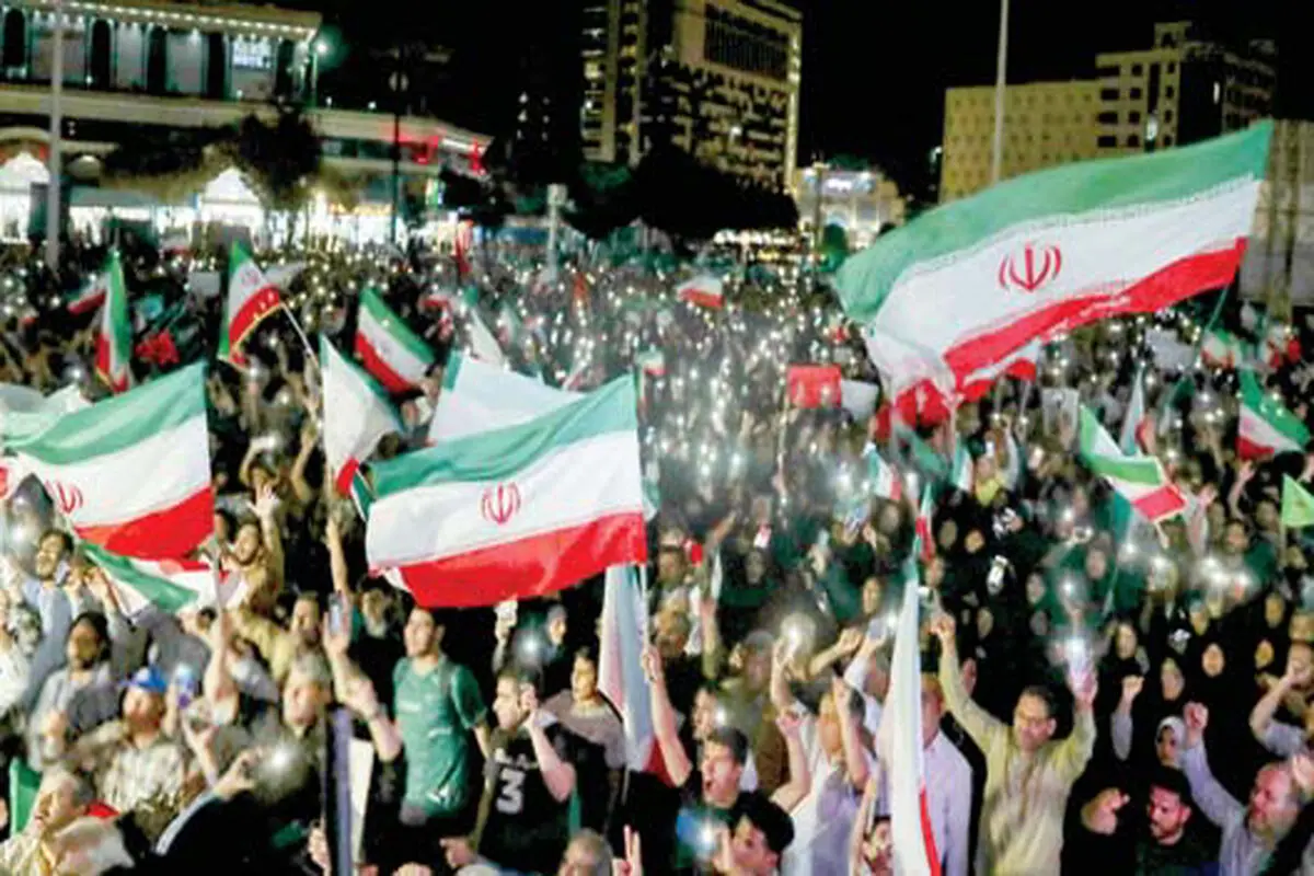 پیام آتش‌بس در میان دود و آتش‌بار
