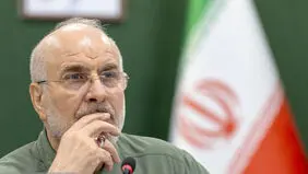 ۶ ژست متفاوت قالیباف در نشست علنی مجازی دیروز مجلس + عکس