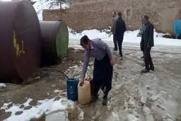 توزیع نفت سفید میان ۱۱ هزار و ۳۲۰ خانواده روستایی