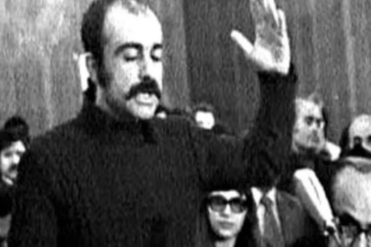 ۵۲ سال از تیرباران گلسرخی گذشت