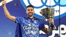 حسینی با استقلال سفید امضا کرد

