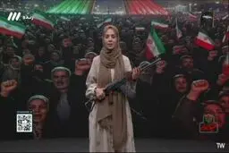 مجری زن تلویزیون با اسلحه کلاشینکف روی آنتن زنده رفت + ویدئو