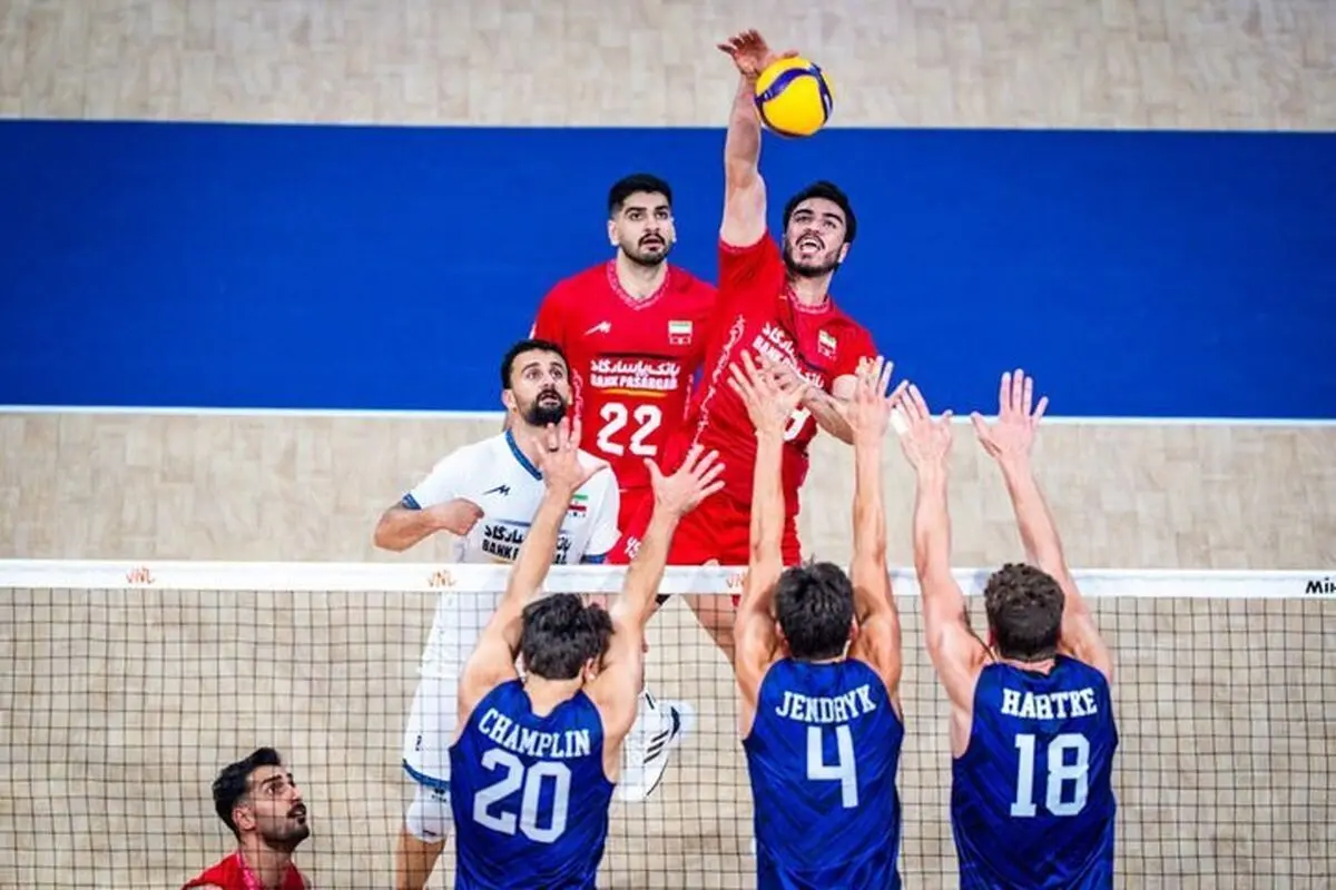نتیجه بازی والیبال ایران امریکا هفته دوم لیگ ملت‌های والیبال ۲۰۲۶/ شاگردان پیاتزا دیر به بازی برگشتند