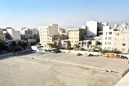 سرگذشت زمین ورزشی که مخروبه شد