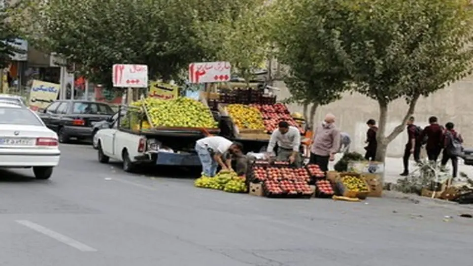 آغاز برخورد جدی با سد معبر وانت‌بار‌ها در مناطق ۲۲گانه تهران
